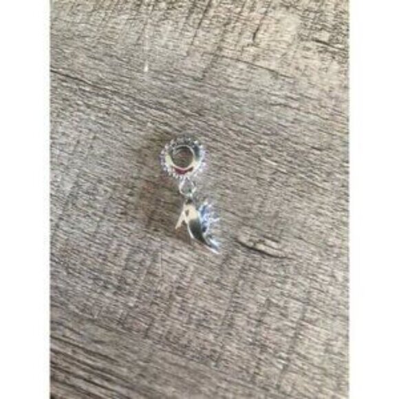 PANDORA Disney Cinderella Slipper Shoe Heel Charm - Picture 3 of 3